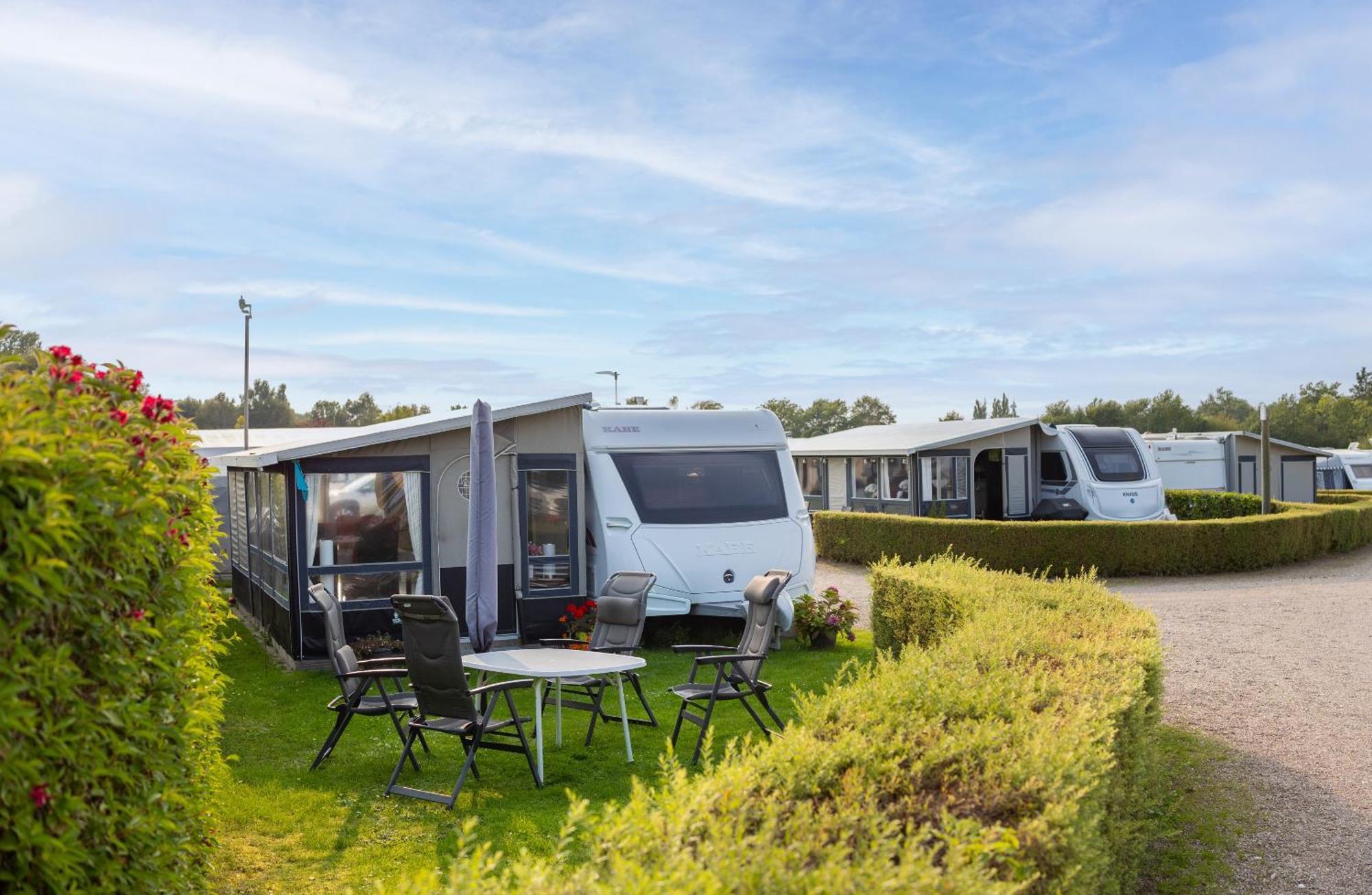 Отель First Camp Holbaek Fjord Экстерьер фото