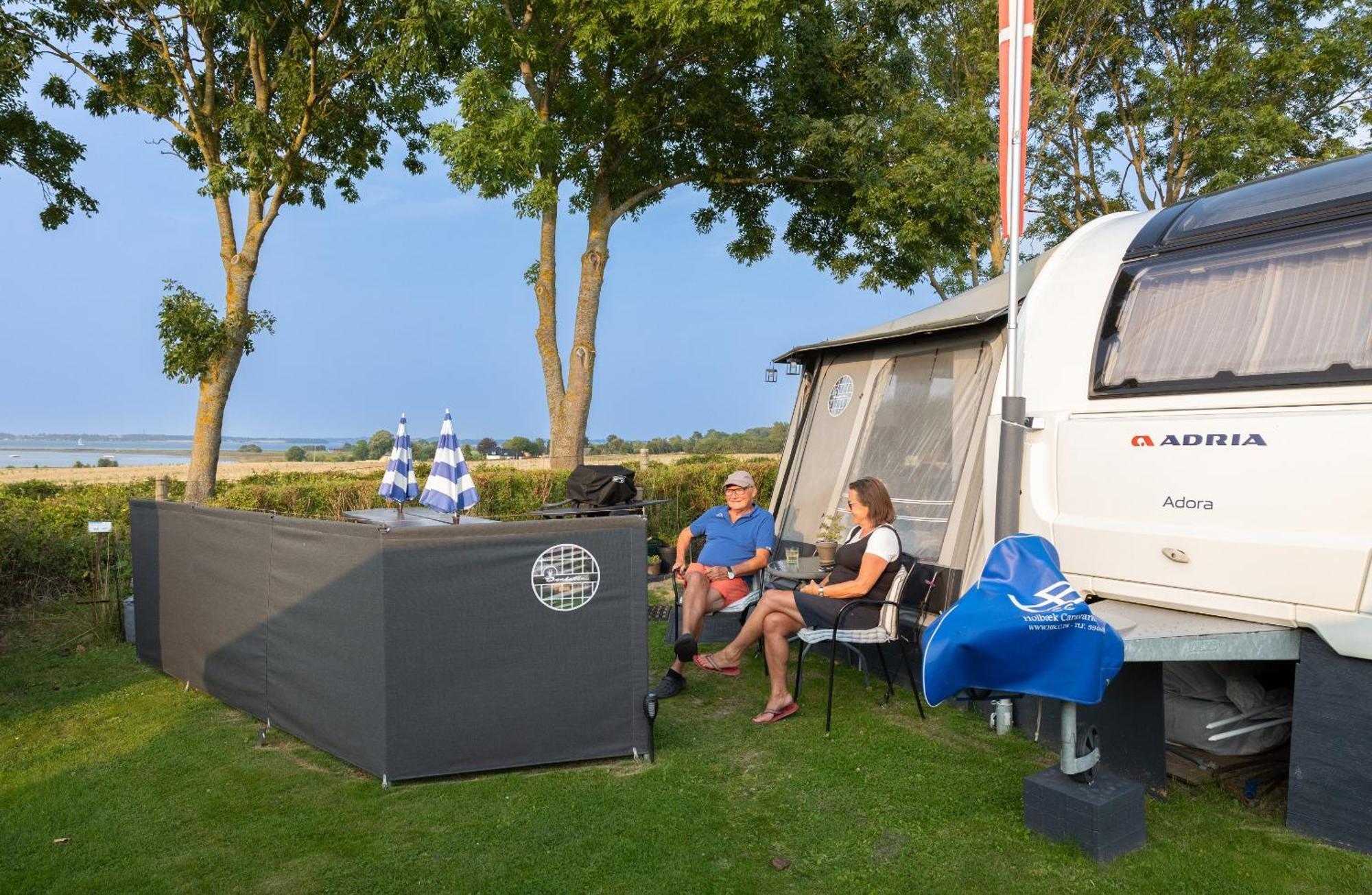 Отель First Camp Holbaek Fjord Экстерьер фото